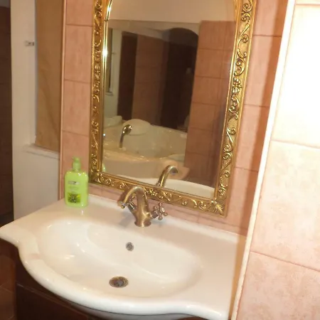 Апартаменты Jacuzzi Quo Vadis Рим